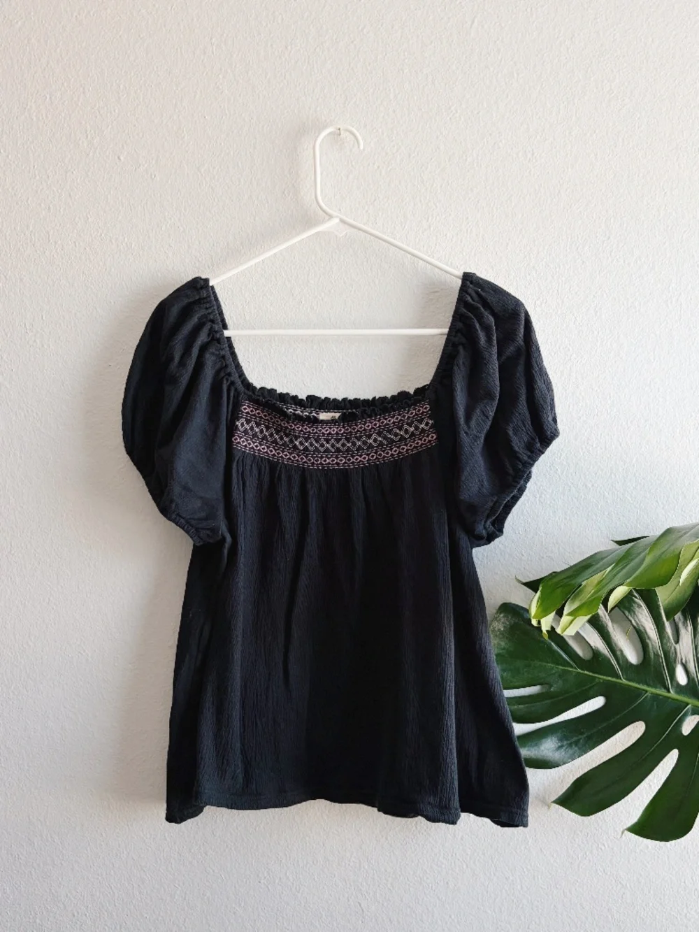 Madewell Black and Pink Embroidered Summer Peasant Blouse